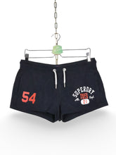 Pantaloni scurti SuperDry - marimea L - Femei