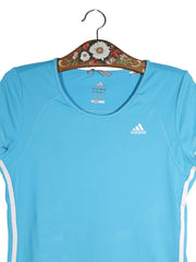 Tricou Adidas albastru deschis mărime L detaliu material și croială second-hand premium