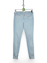 Blugi Levi's - marimea M W28 - Femei