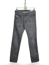 Blugi Diesel - marimea XS/S W29/L32 - Barbati
