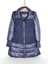 Geaca Guess - marimea S/M - Femei