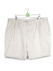 Pantaloni scurti Polo Ralph Lauren bej deschis mărime 4XL+ vedere din față second-hand premium