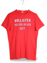 Tricou Hollister roșu mărime L vedere din față second-hand premium
