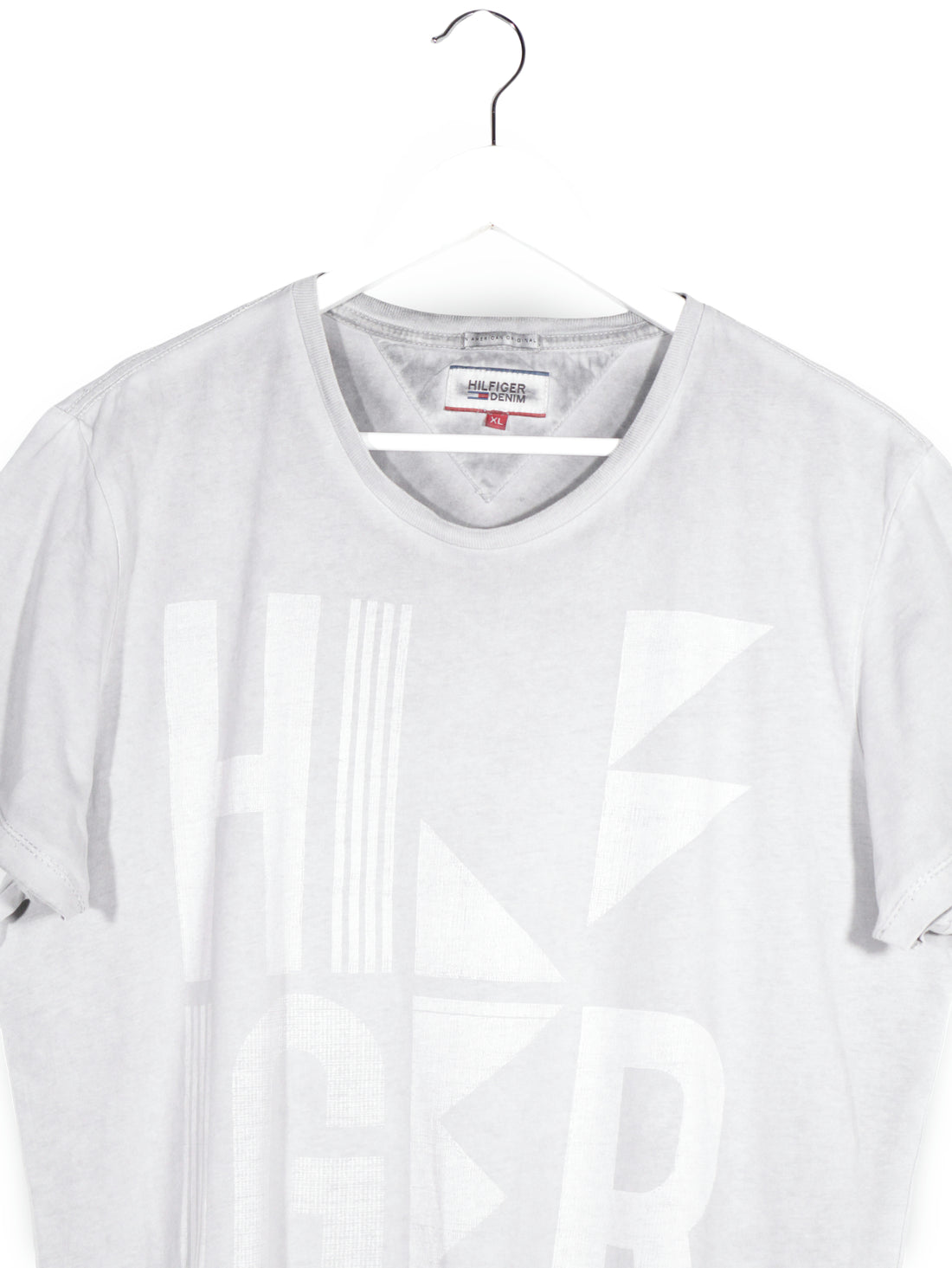 Tricou Tommy Hilfiger gri deschis mărime XL detaliu material și croială second-hand premium