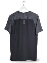 Tricou Under Armour gri inchis / negru mărime M vedere din spate second-hand premium