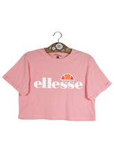 Tricou Ellesse roz mărime S vedere din față second-hand premium