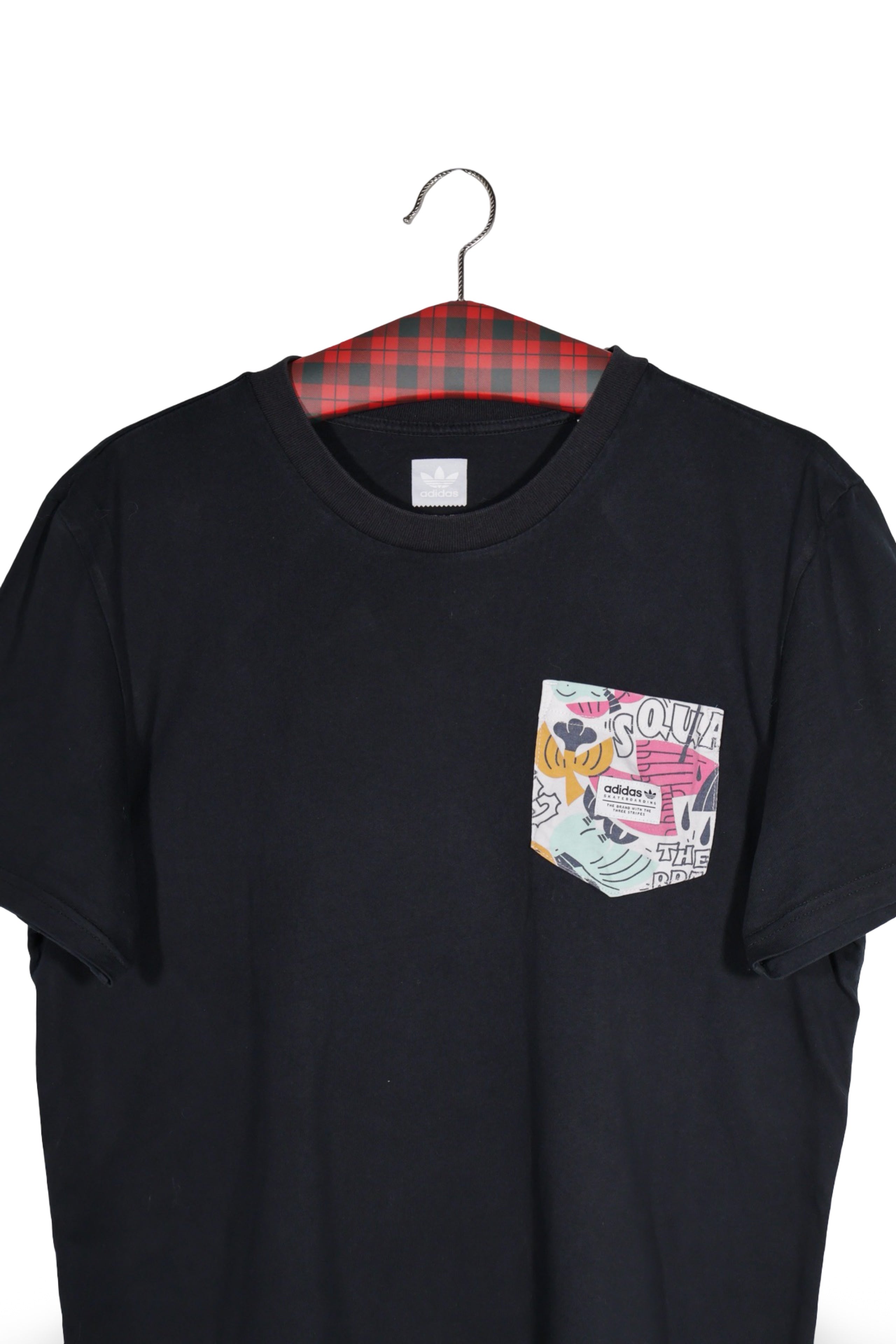 Tricou - Adidas negru din bumbac cu buzunar aplicat grafic – M – Bărbați - detaliu