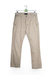 Pantaloni - G-STAR bej din bumbac cu croială dreaptă și buzunare utilitare – M – Bărbați - fata