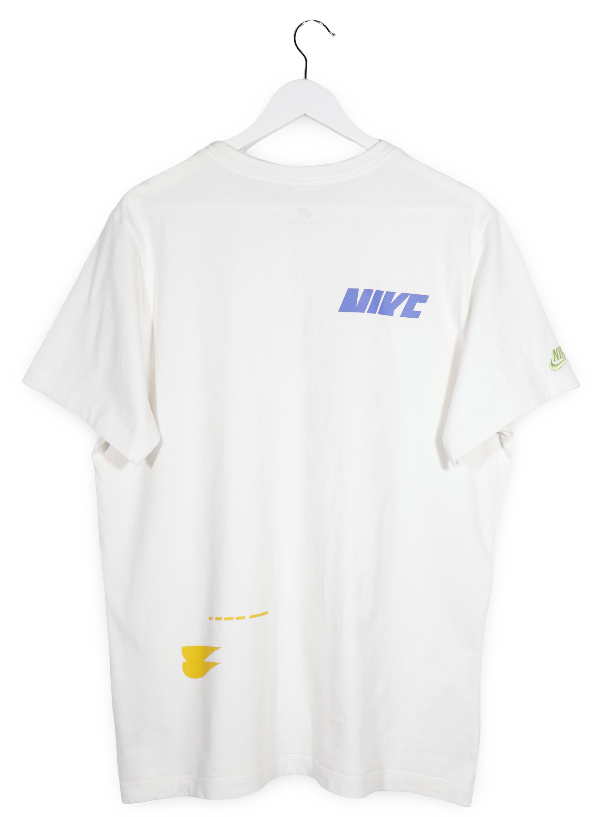 Tricou Nike alb mărime L vedere din spate second-hand premium