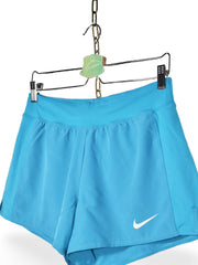 Pantaloni scurti Nike - marimea M - Femei