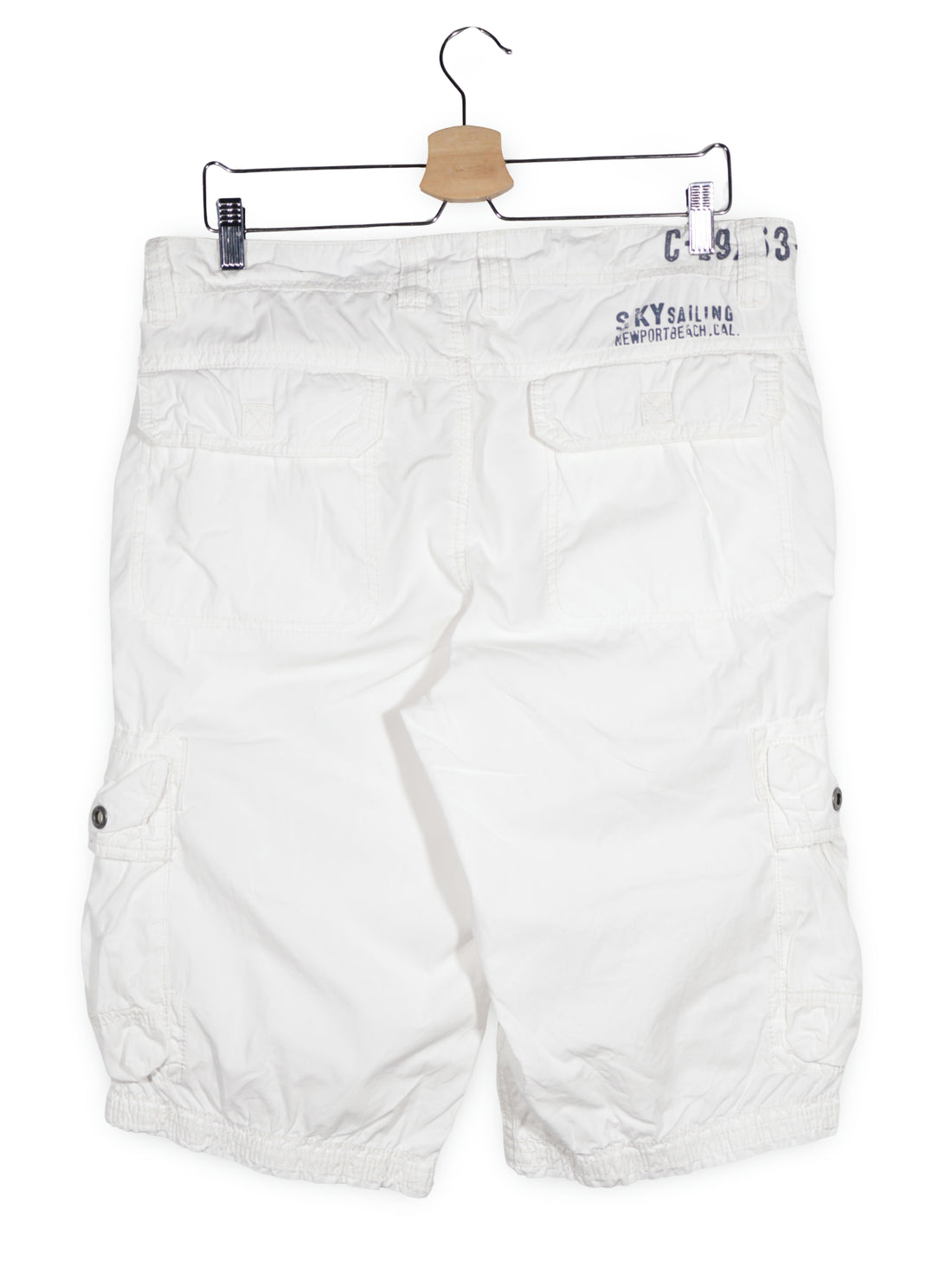Pantaloni scurti Camp David alb mărime L vedere din spate second-hand premium