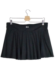 Fusta Under Armour negru mărime XL vedere din spate second-hand premium