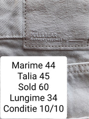 Blugi scurti Pull&Bear - marimea XL - Femei