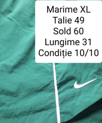 Pantaloni scurti Nike - marimea XL/XXL - Femei