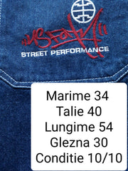 Blugi scurti US40 - marimea M - Barbati