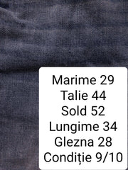 Blugi scurti GAP - marimea M/L - Femei