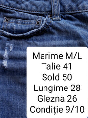 Blugi scurti American Eagle - marimea M/L - Femei
