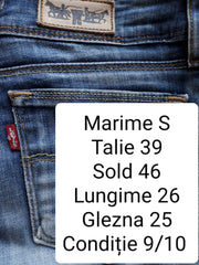 Blugi scurti Levi's 570 - marimea S - Femei