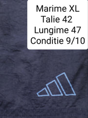 Pantaloni scurti Adidas - marimea L/XL - Barbati