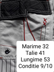 Pantaloni scurti QuickSilver - marimea S/M - Barbati
