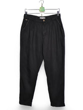 Pantaloni USPA - marimea M - Barbati