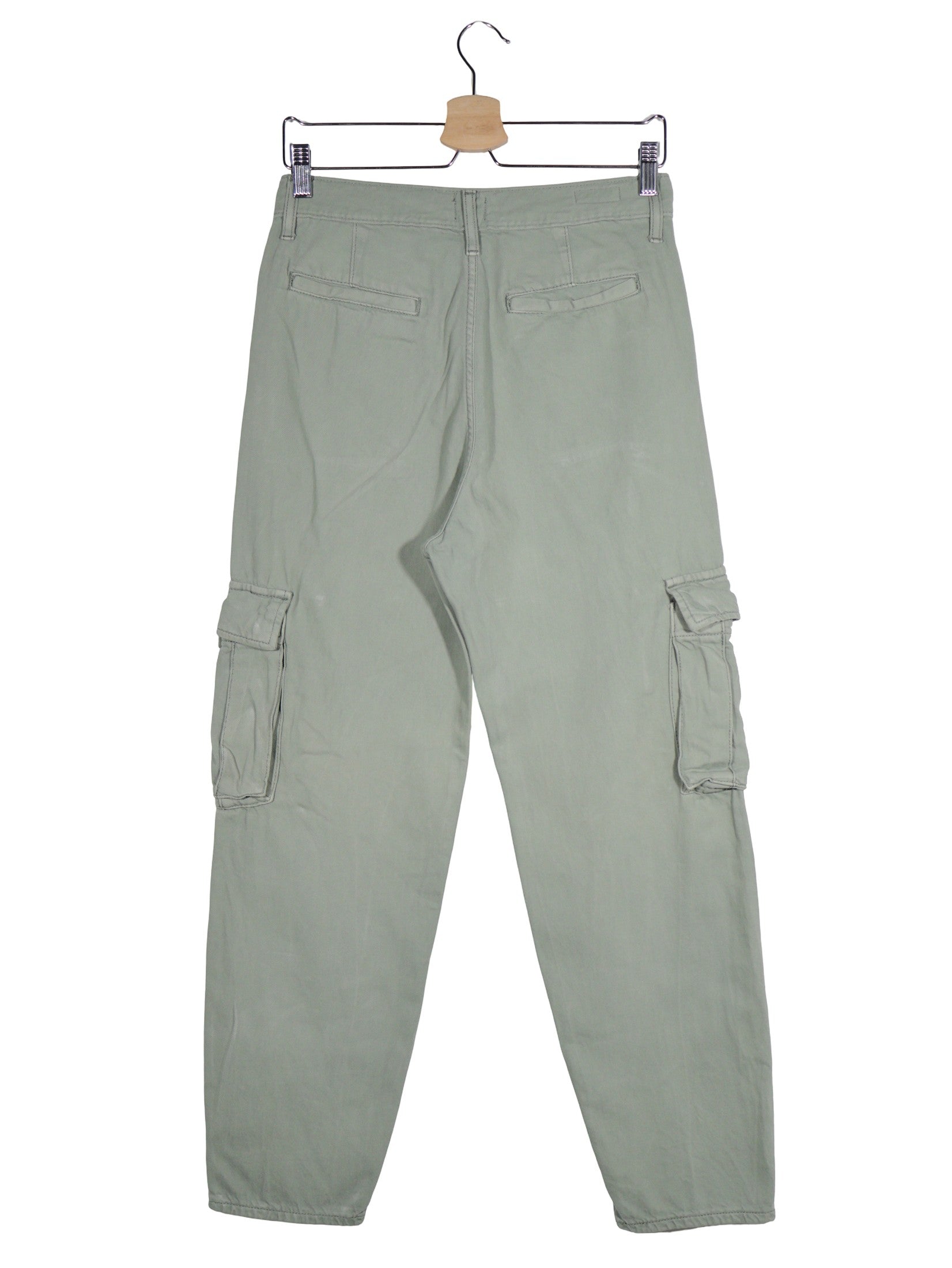 Pantaloni Levi's verde salvia mărime XS vedere din spate second-hand premium