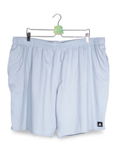 Pantaloni scurti Adidas albastru deschis mărime 3XL vedere din față second-hand premium