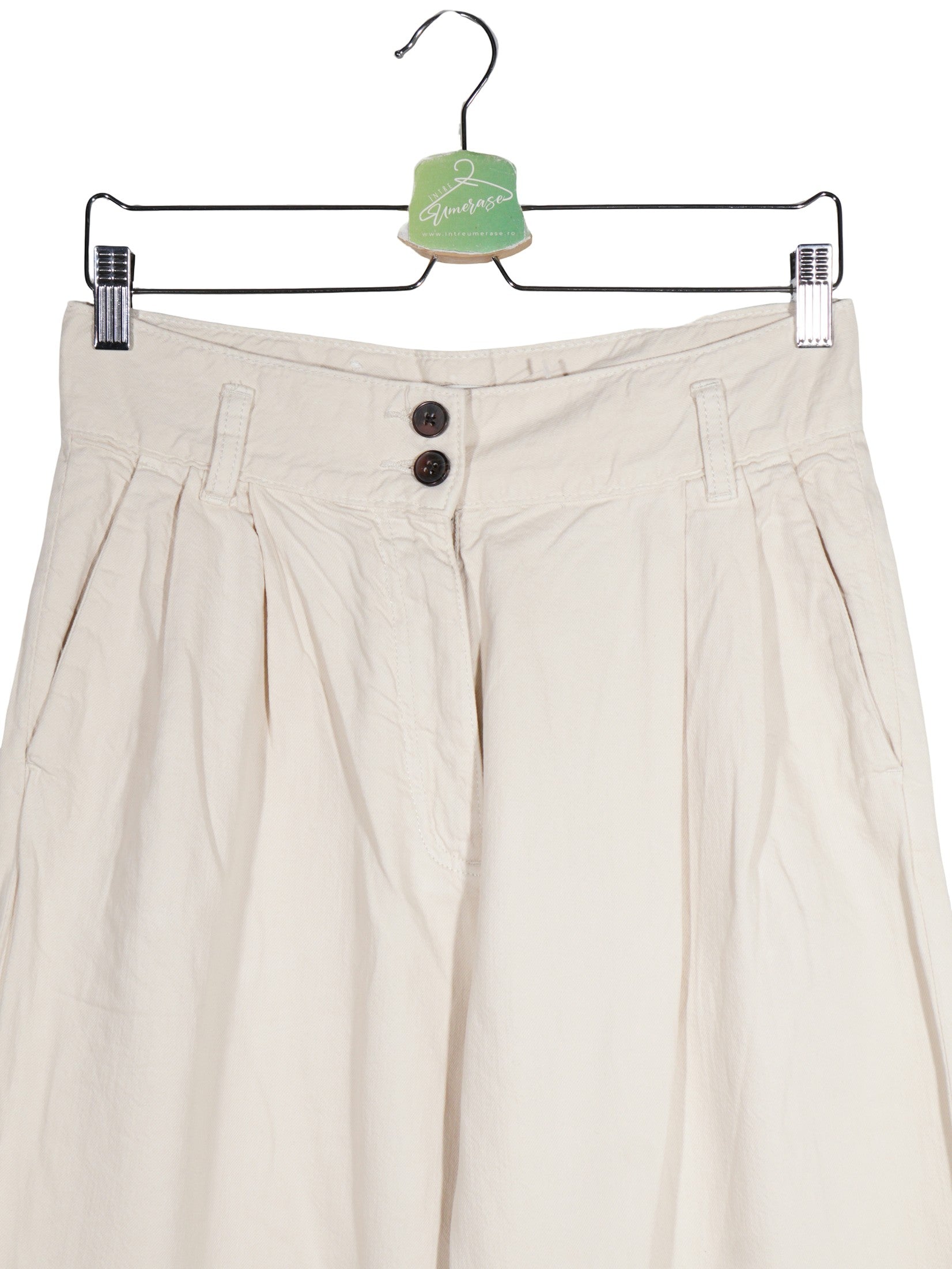 Pantaloni PULL&BEAR bej deschis mărime M detaliu material și croială second-hand premium