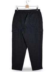 Pantaloni Adidas negru mărime L vedere din spate second-hand premium
