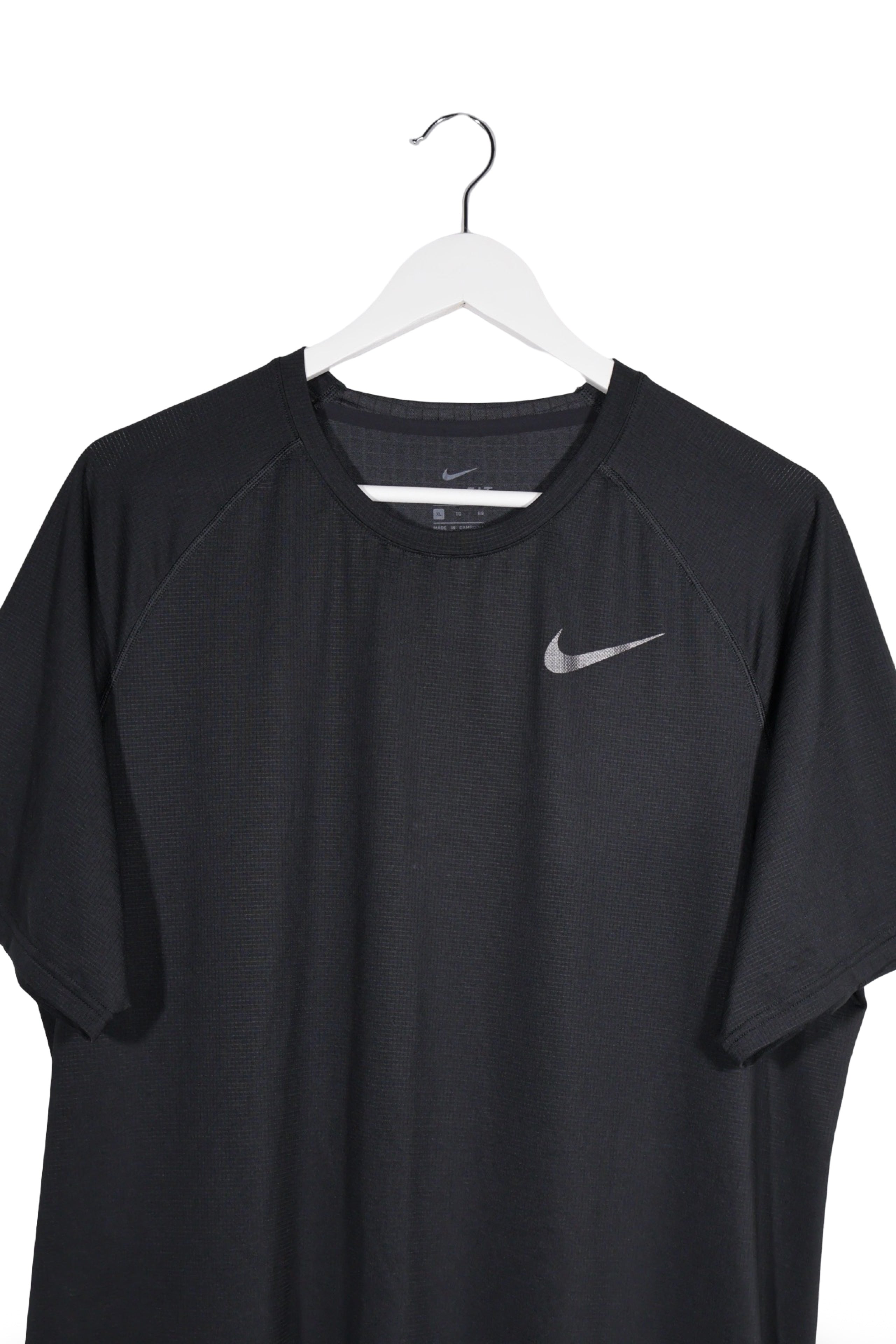 Tricou - NIKE negru Dri-FIT cu panouri respirabile – XL – Bărbați - detaliu