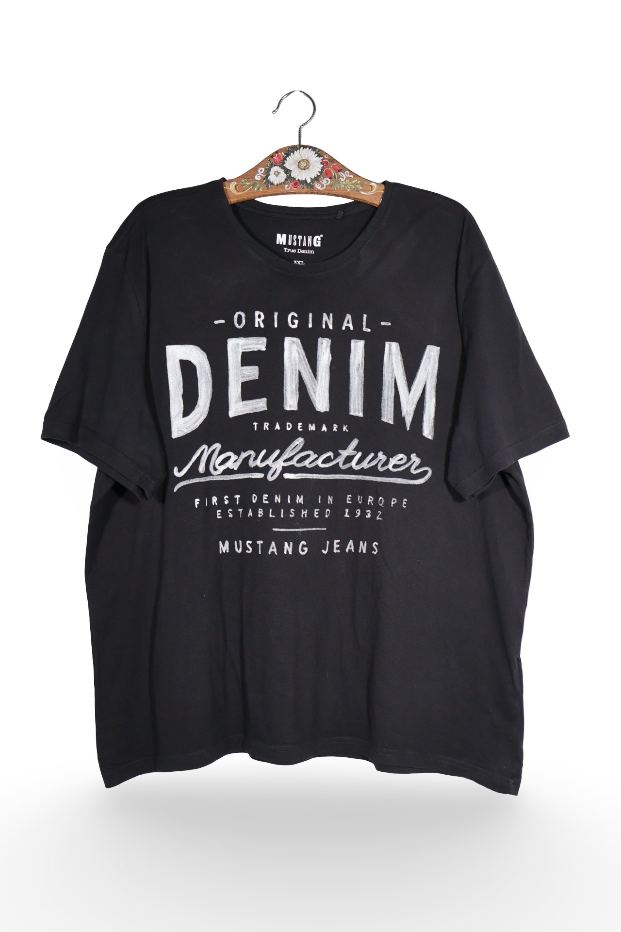 Tricou - Mustang negru din bumbac cu print frontal – 3XL – Femei - fata