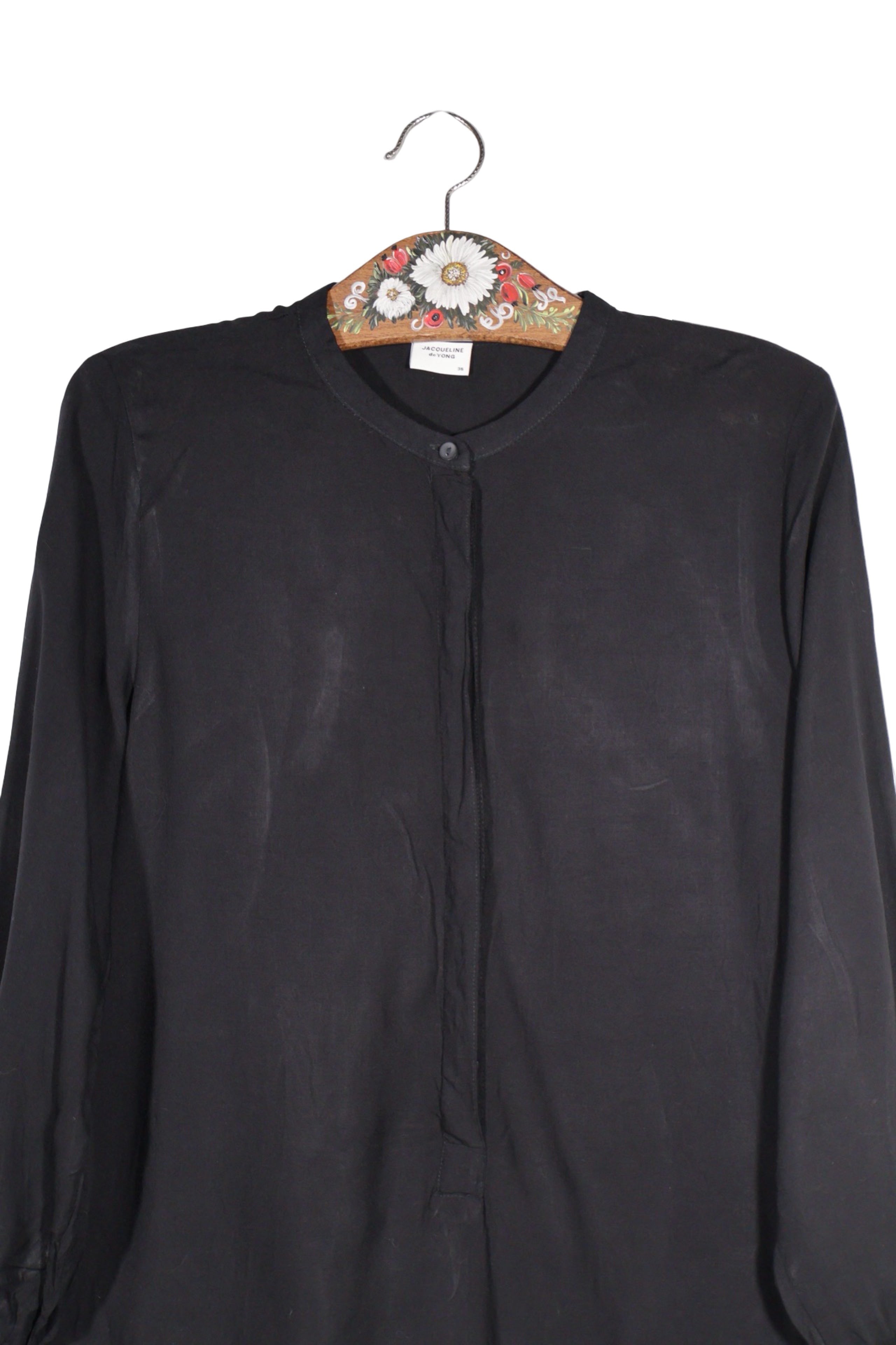 Rochie - Jacqueline de Yong neagra din vascoza cu croială dreaptă – S – Femei - detaliu
