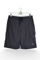 Pantaloni scurți - NIKE negri din poliester cu croială relaxată – M – Bărbați - fata