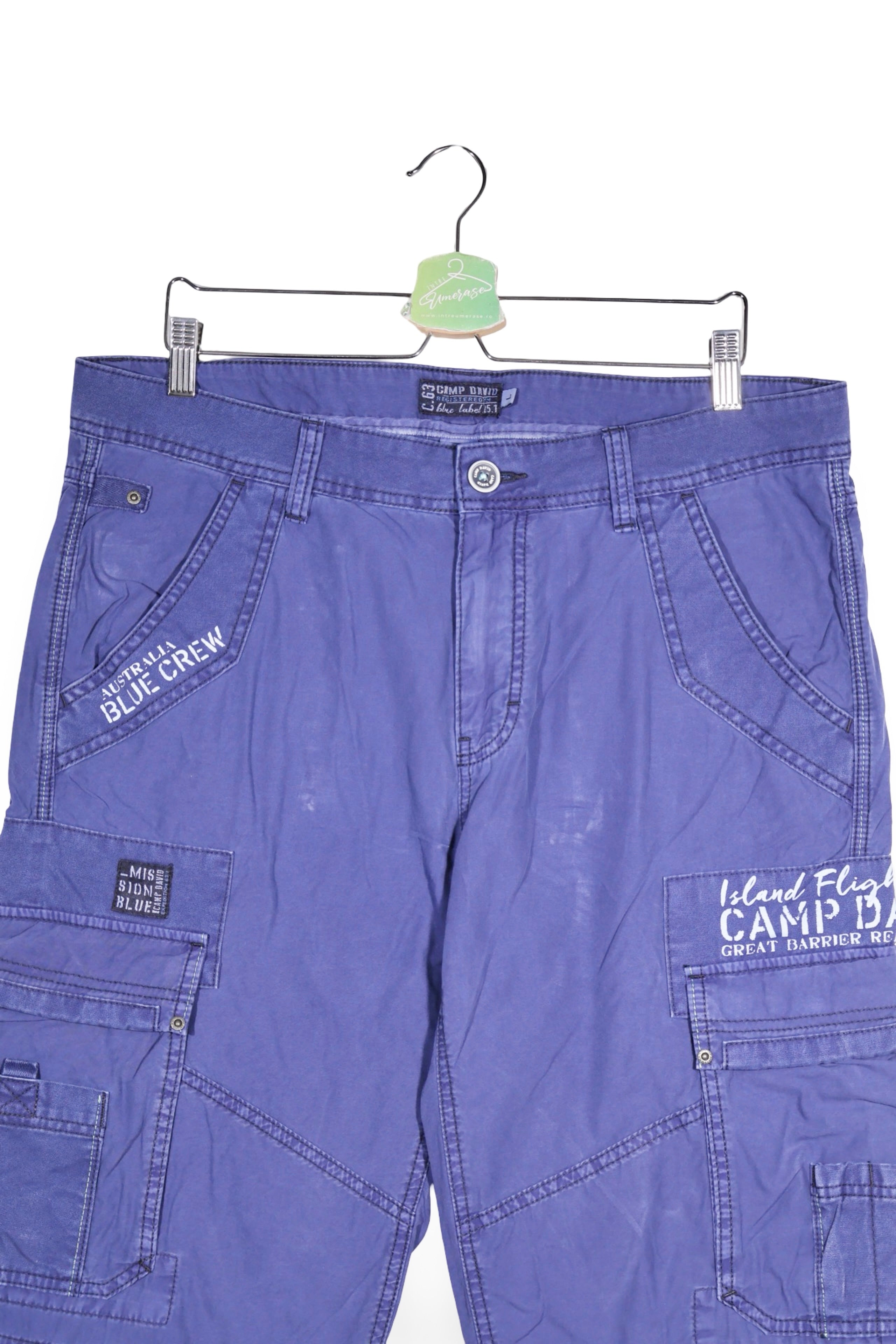Pantaloni scurți - Camp David albastru-violet din bumbac cu buzunare cargo – L – Bărbați - detaliu