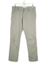 Pantaloni FJÄLLRÄVEN verde-oliv mărime L vedere din față second-hand premium