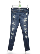 Blugi Hollister - marimea M/L W30 - Femei