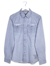 Camasa MUSTANG albastru deschis mărime M vedere din față second-hand premium