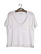 Tricou Premium alb cu decolteu în V – L – Femei - imagine 1