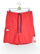 Pantaloni scurți - Premium rosii sport din poliester – M – Bărbați - fata