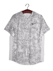 Tricou NIKE alb cu print efect marmorat – L – Bărbați - imagine 1