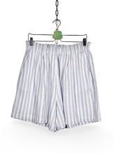 Pantaloni scurti Paul Costello - marimea L - Femei