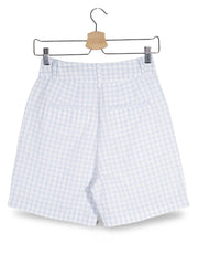 Pantaloni scurti Benetton alb cu imprimeu carouri bleu mărime M vedere din spate second-hand premium