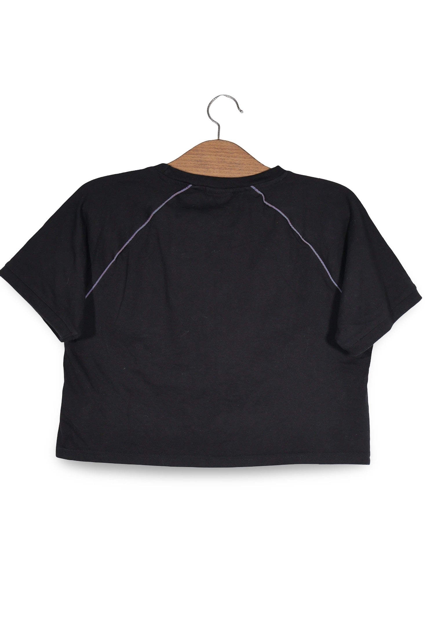 Tricou Ellesse negru mărime M vedere din spate second-hand premium