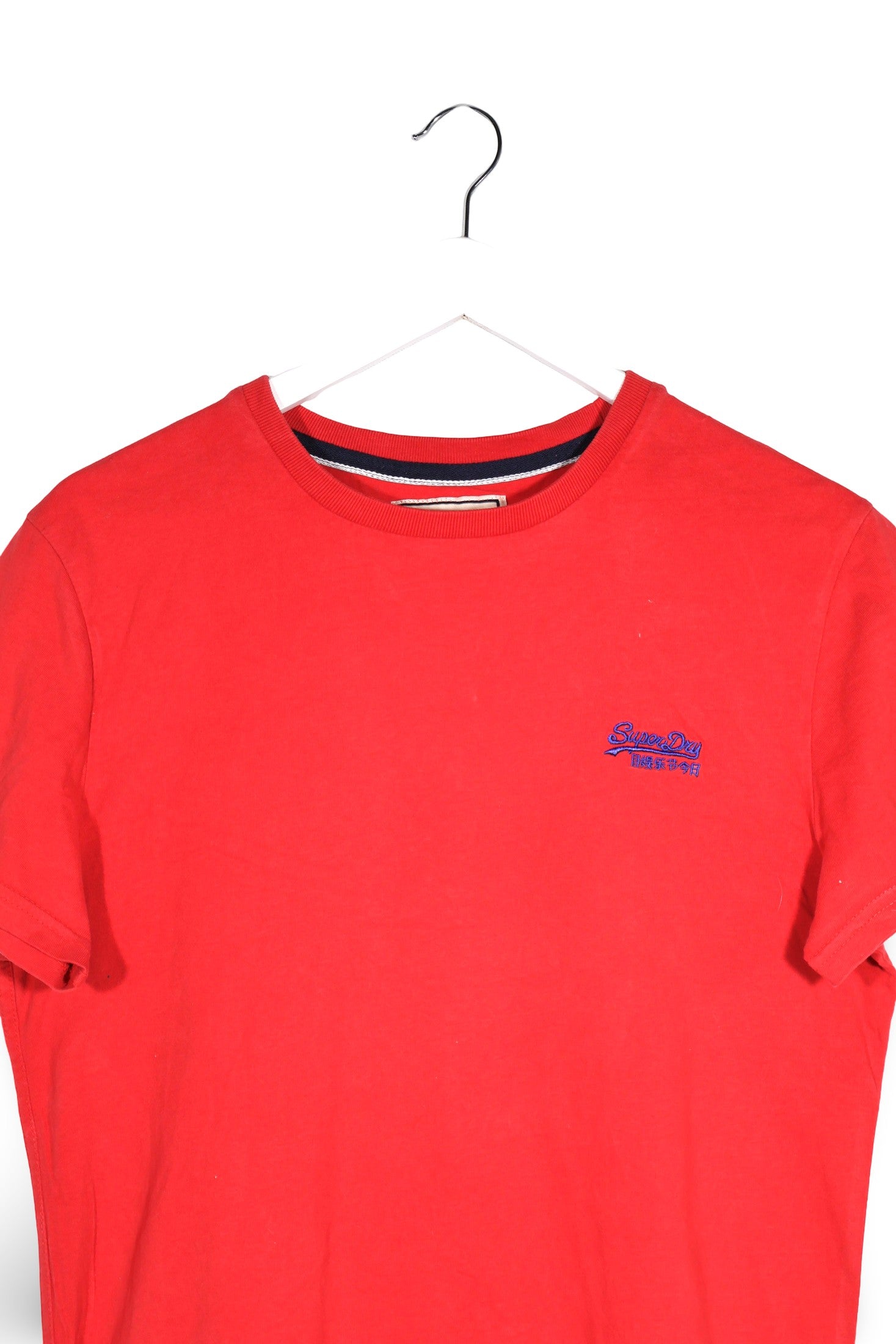 Tricou SuperDry roșu mărime M detaliu material și croială second-hand premium