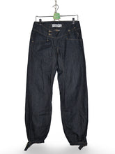 Blugi Nikita - marimea M W28/L34 - Femei