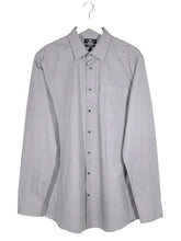 Camasa C&A gri deschis cu imprimeu geometric alb-negru mărime L vedere din față second-hand premium