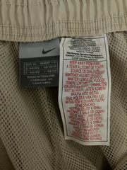 Pantaloni 2/3 Nike - marimea XL