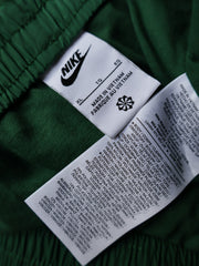 Pantaloni scurti Nike - marimea XL/XXL - Femei