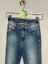 Blugi Gas - marimea W24 XS