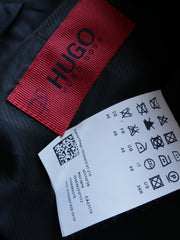 Sacou (100%lana) Hugo Boss - marimea S/M - Barbati
